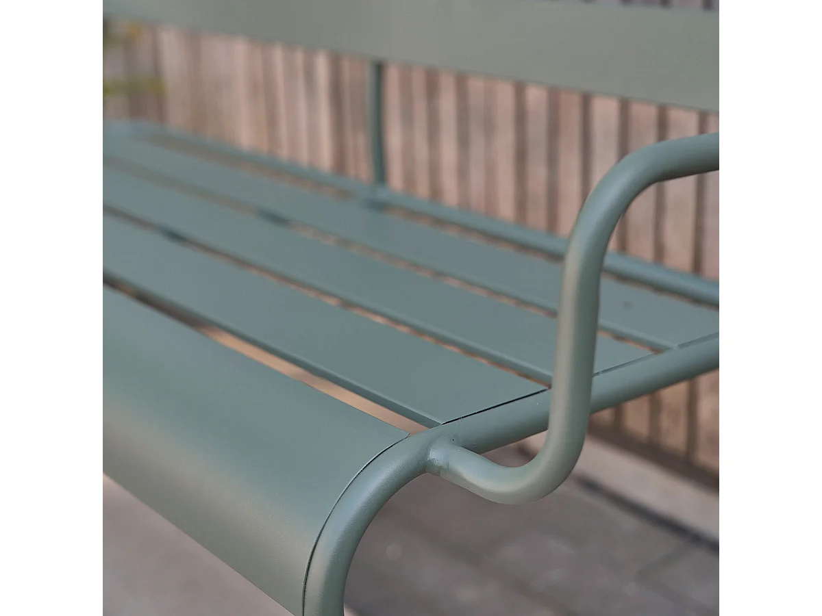 Banco de aluminio verde 118cm
