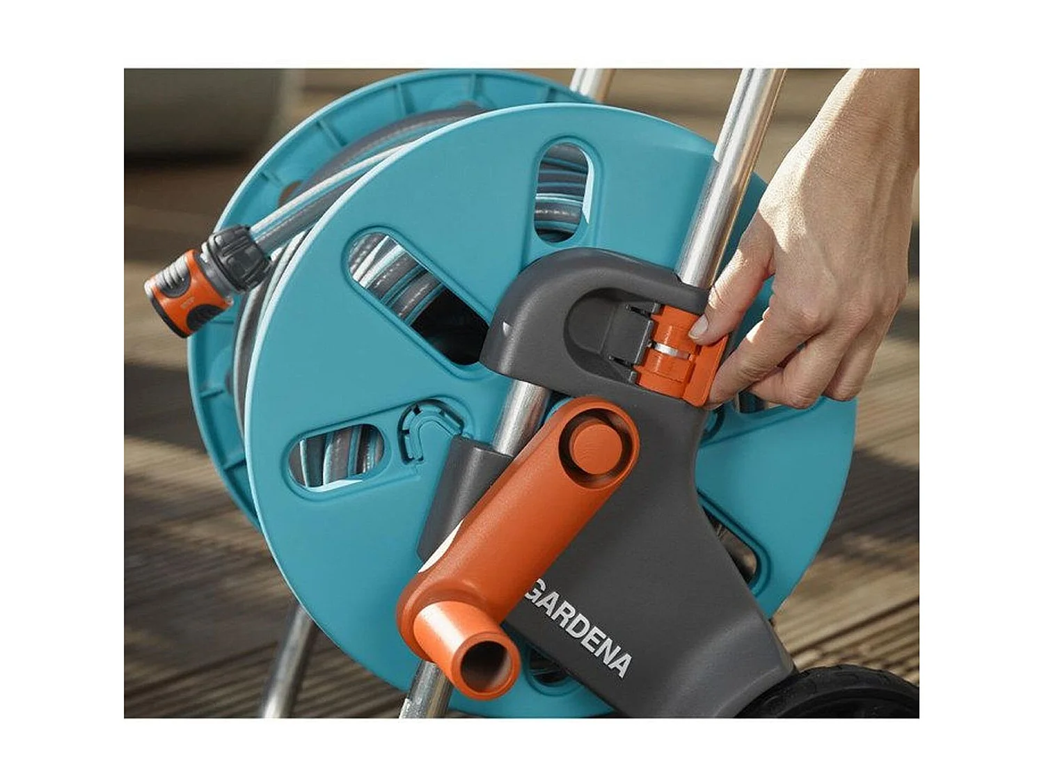 Dévidoir sur roues GARDENA CleverRoll S avec tuyau 20 m Ø 13 mm, lance d'arrosage - Turquoise/argent