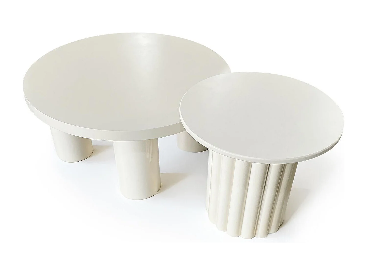 Ensemble de 2 tables basses rondes avec piètement style colonne Storia Crème
