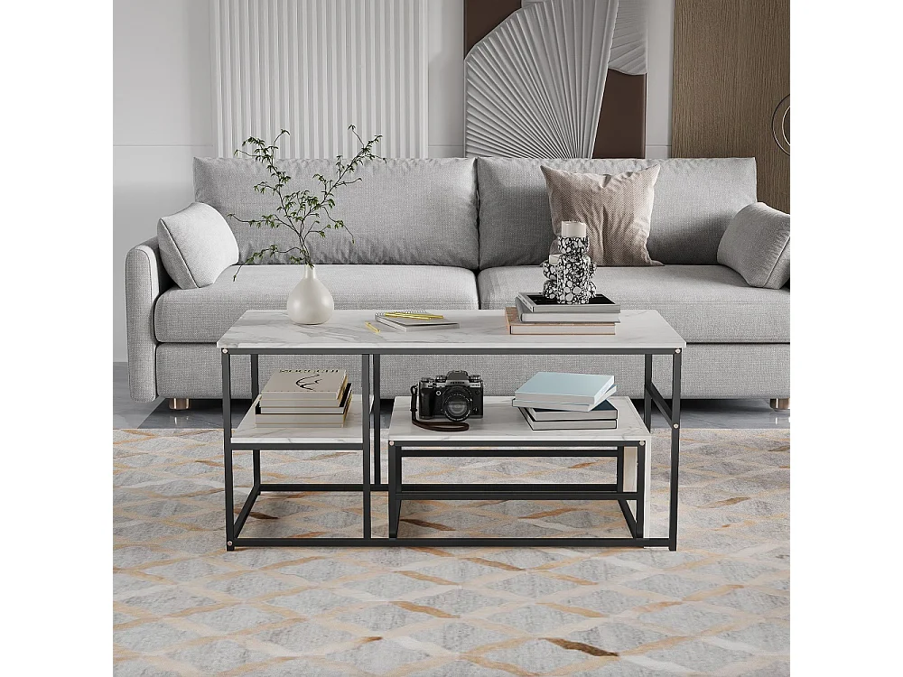 Tables à café à 2 couches avec espace de stockage - Tables latérales rectangulaires avec haut en marbre et cadre en métal noir