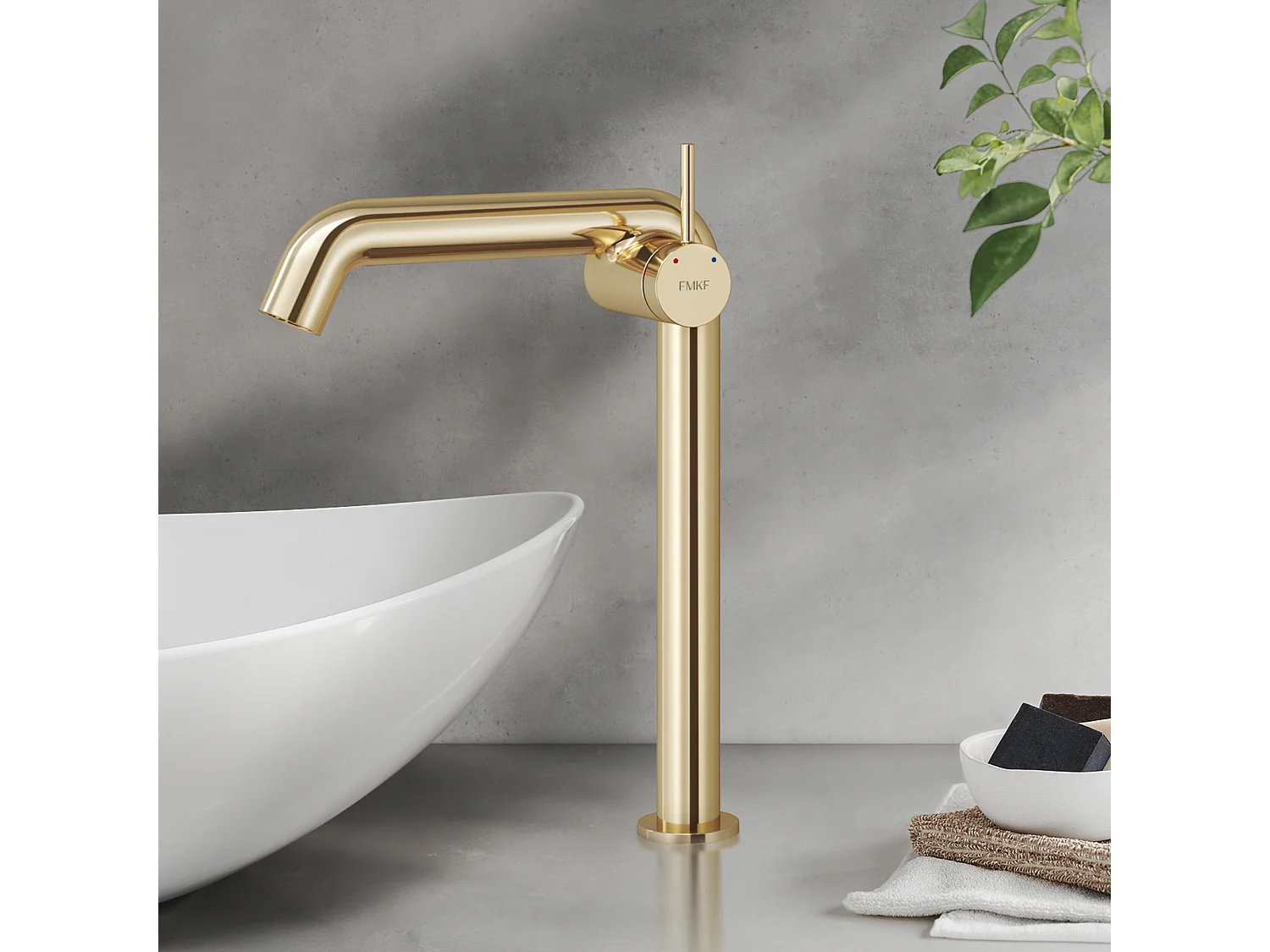 EMKE Mitigeur de lavabo haut design or champagne en laiton avec cartouche céramique H.33,2x22 cm