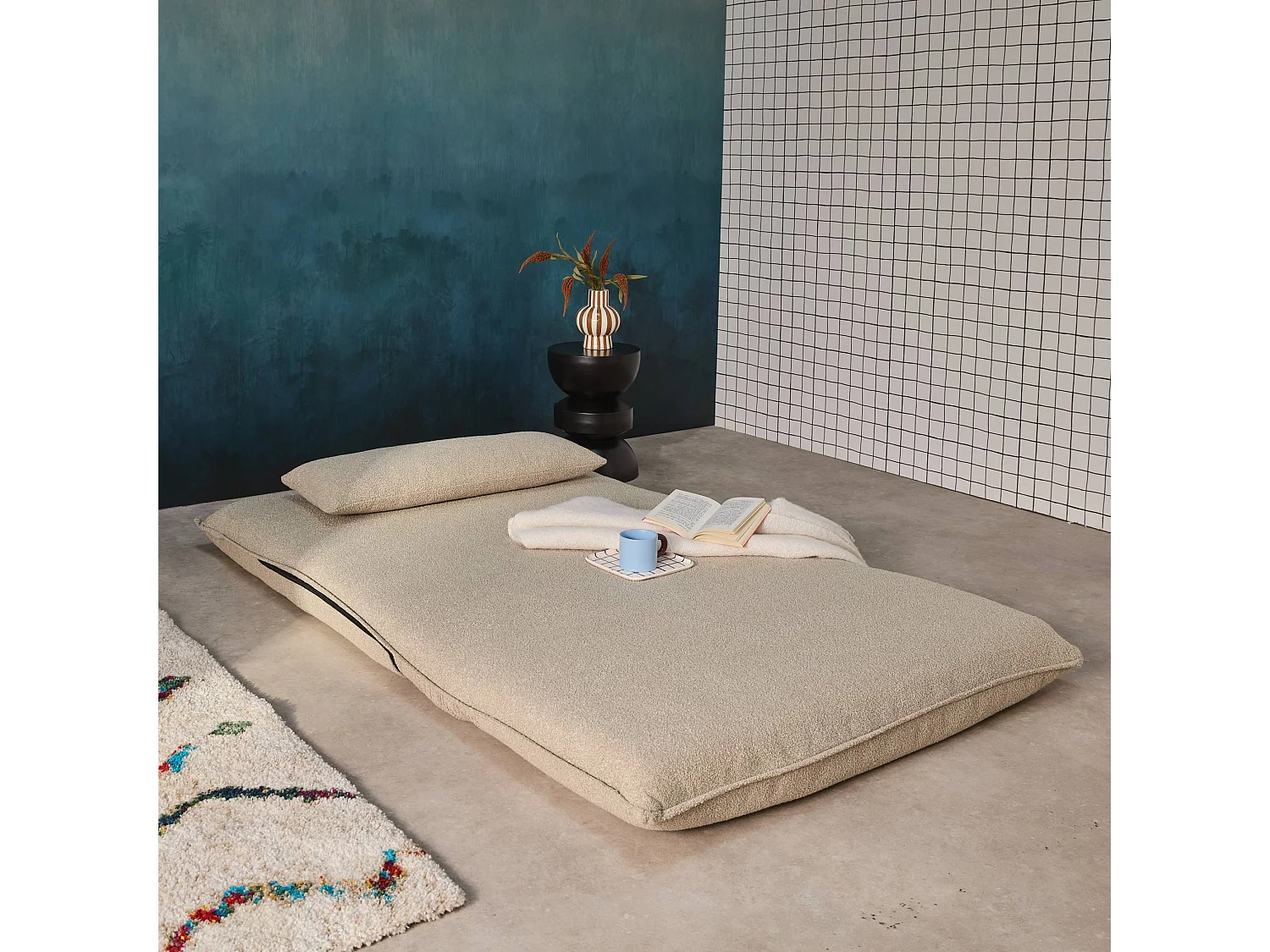 Chauffeuse convertible 2 places en bouclette texturée beige L 120 x P 80 x  H 66 cm - Fleeep