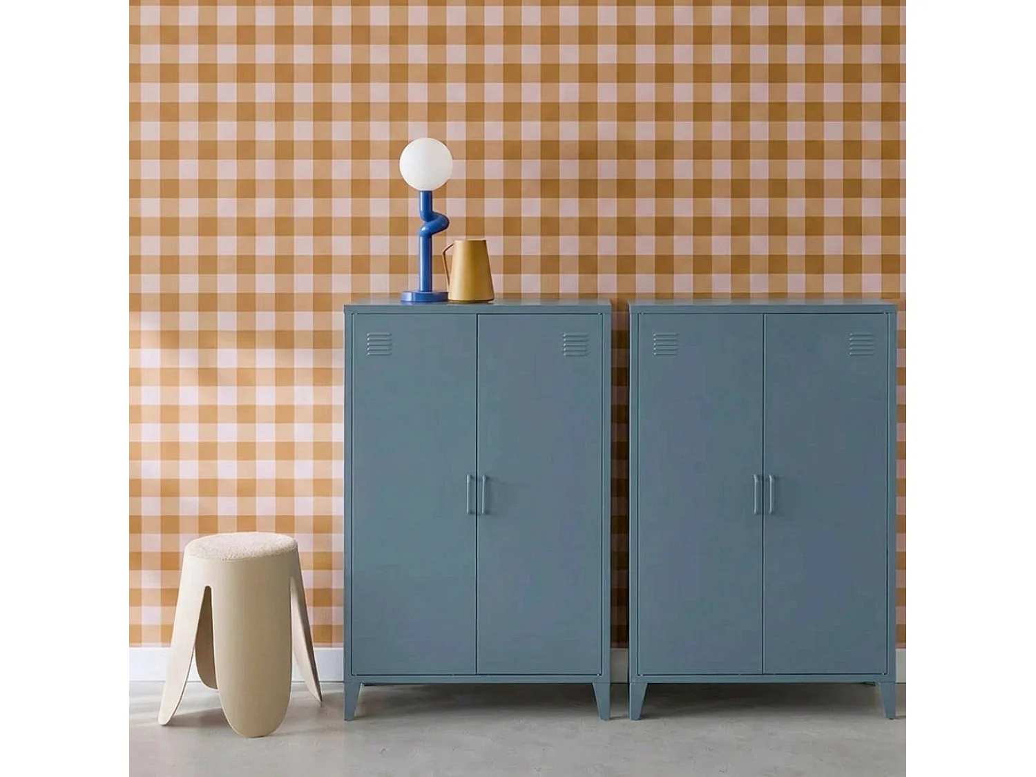 Lot de 2 commodes/armoires métal 2 portes Soho bleu foncé. casiers. L 75 x P 33 x H 110 cm