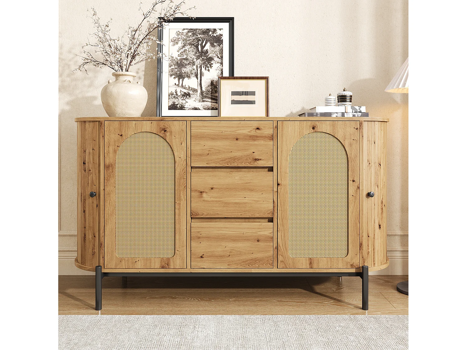 Buffet ovale en rotin 140x38x77.5cm - 4 portes et 3 tiroirs - Finition imitation bois - Pieds en métal - MDF - Naturel