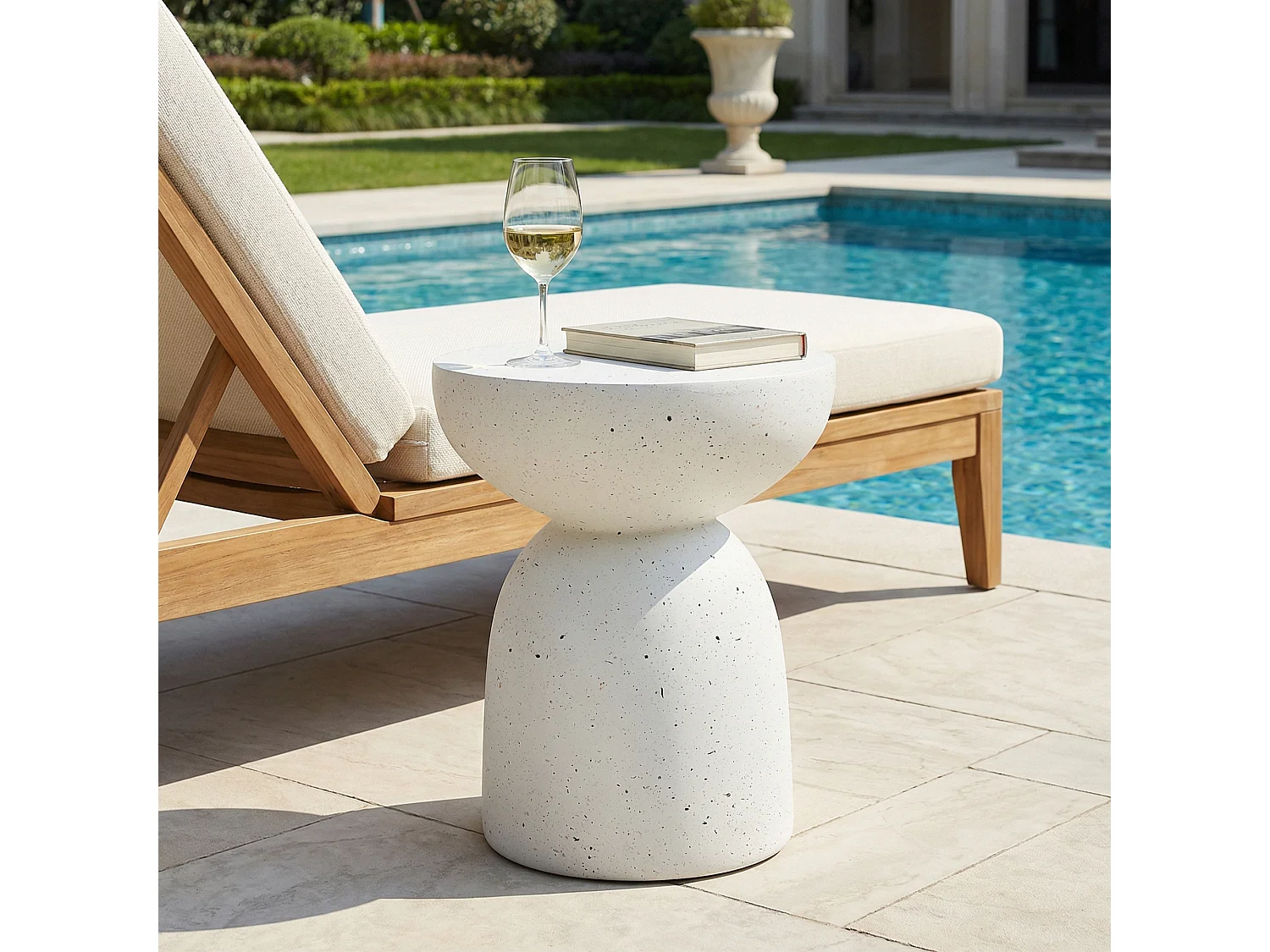 Bout de Canapé de Jardin Design en MgO - Table d'Appoint Sablier Aspect Terrazzo Blanc - Blanc