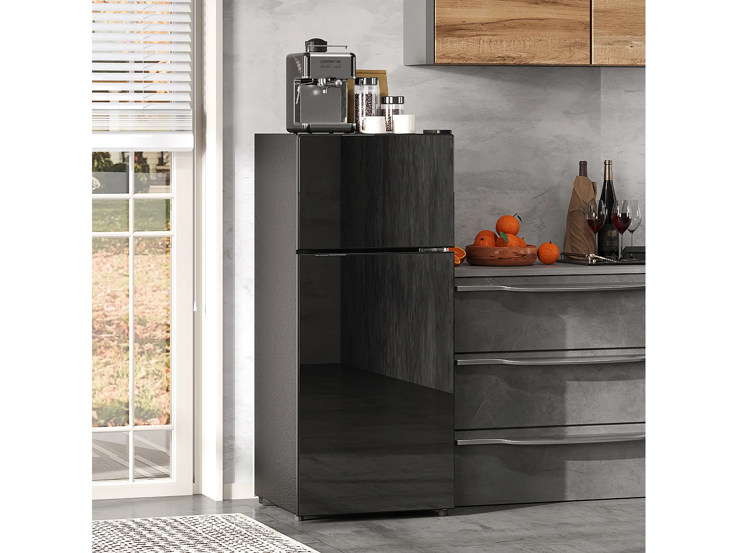 Mini geladeira de 92L com compartimento congelador (28L) + porta + LEDs - 42,5 x 44,5 x 102,5 cm - metal - preta