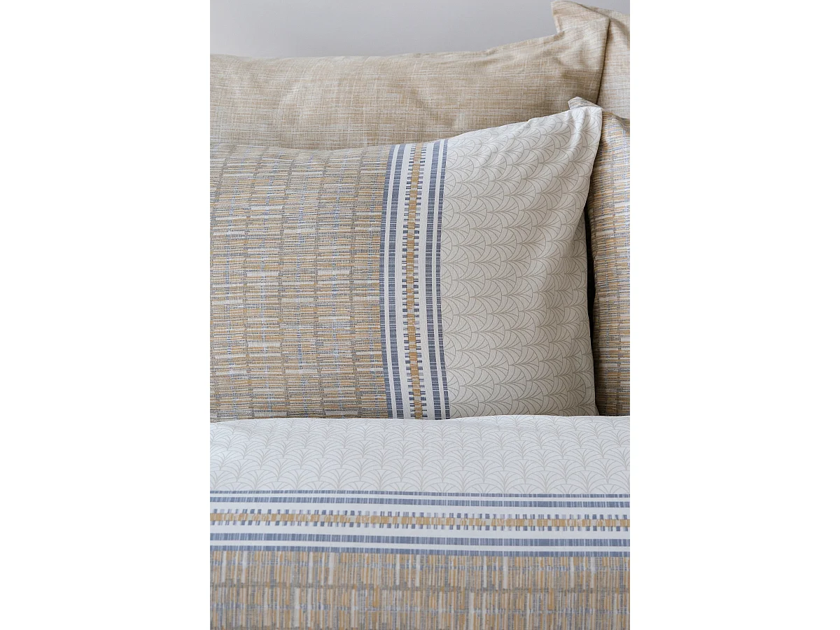 1 persoons beddengoed 140x200 cm+1 kussensloop 65x65 cm in katoen