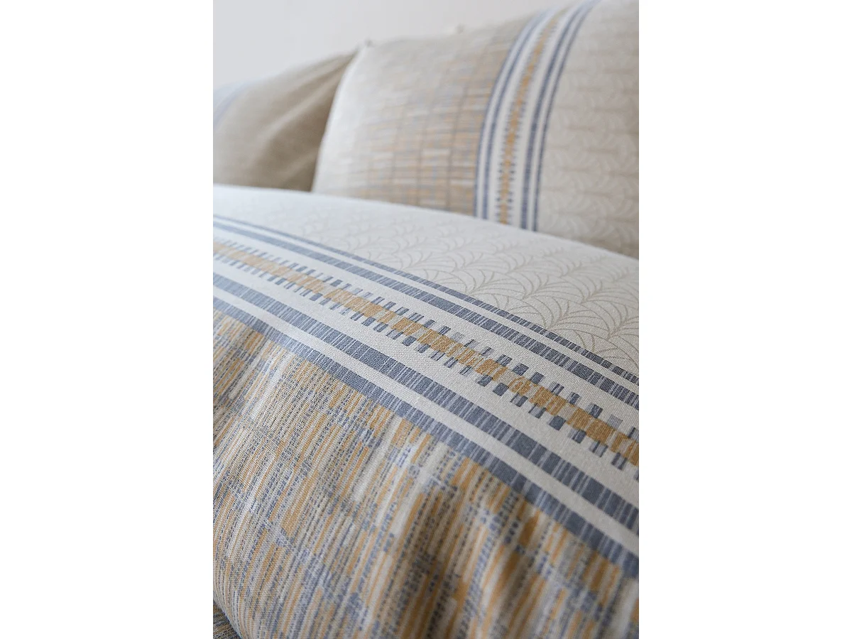 2 persoons beddengoed 200x200 cm+2 kussenslopen 65x65 cm in katoen