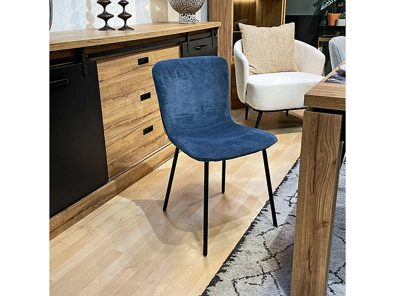 Lot de 4 chaises de repas tissu bleu lavande et pieds métal – ASTRID