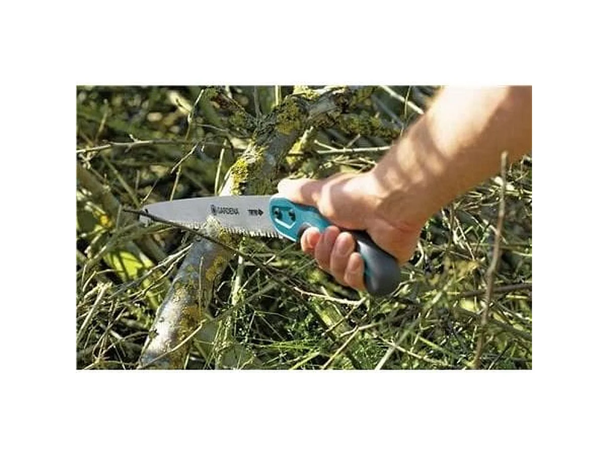 GARDENA 300 P Astsäge mit gebogenem gehärtetem Stahlblatt 300 mm, ergonomischem rutschfestem Griff, Scheide und Aufhängebügel