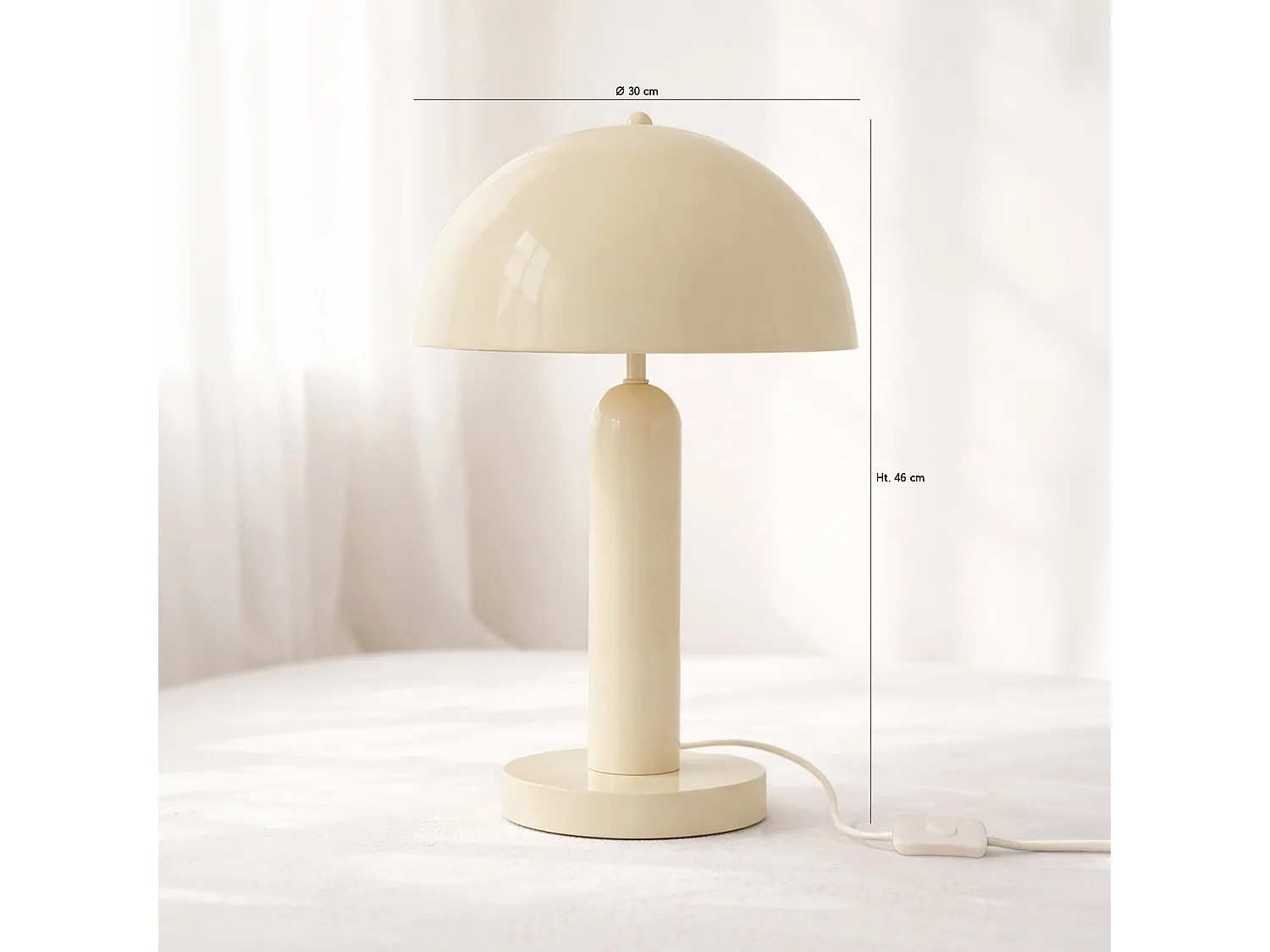 Now's Home - Lampe à Poser En Métal Crème  Brillant 30x30x46cm Kyra