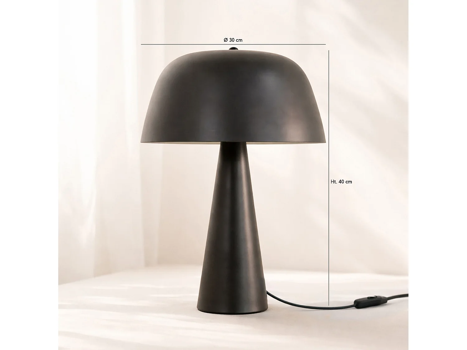 Now's Home - Lampe à Poser En Métal Noir Mat 30x30x40cm Kalysta