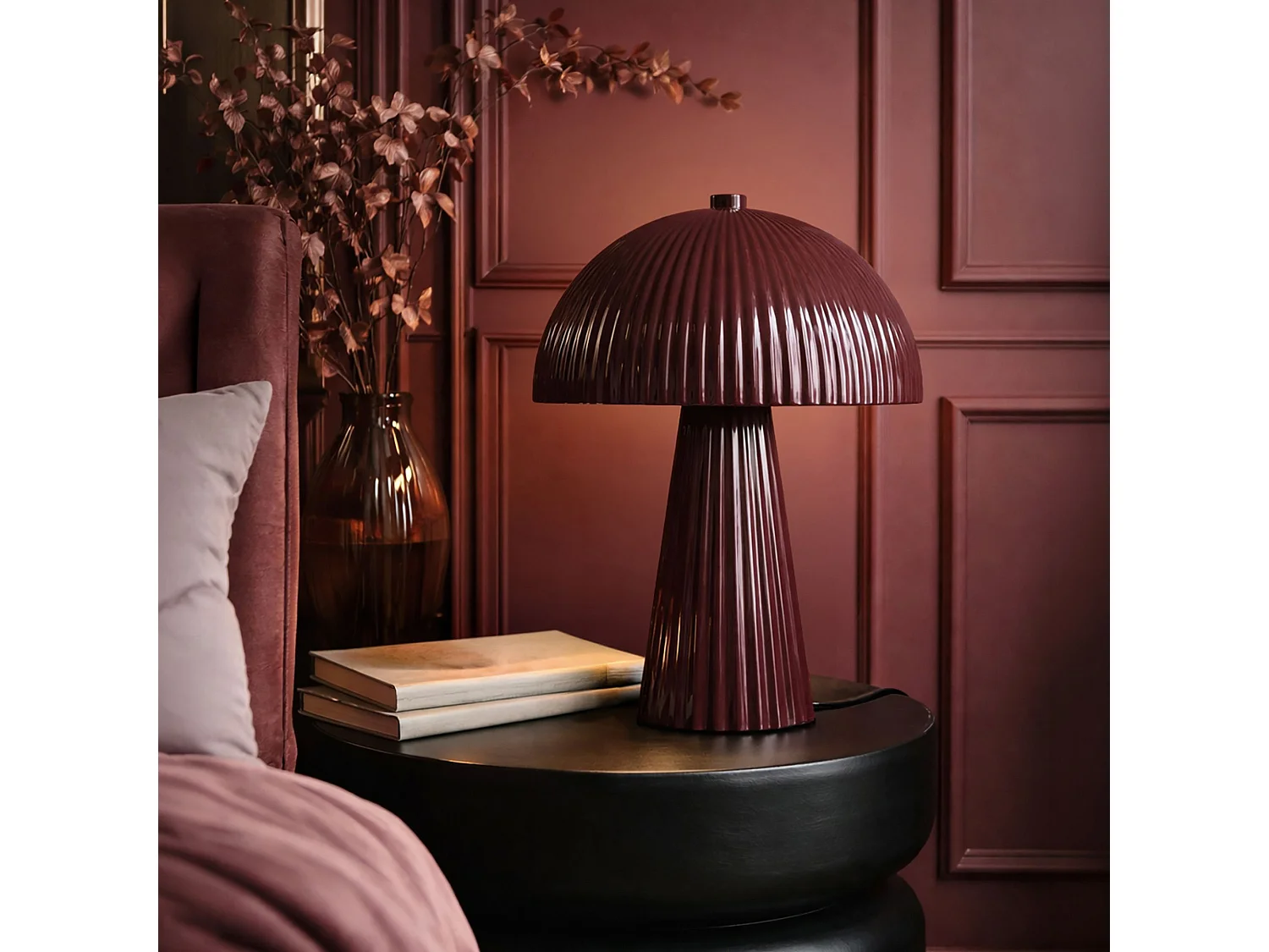 Now's Home - Lampe à Poser En Métal Strié Lie De Vin Brillan 25x25x36cm Thalia