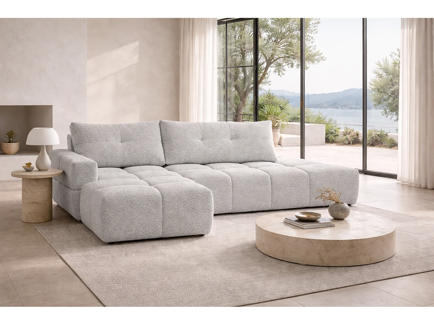 Canapé d’angle gauche BUSSO en bouclé blanc – ouverture rapide, fonction couchage type BUBLE, coffre de rangement