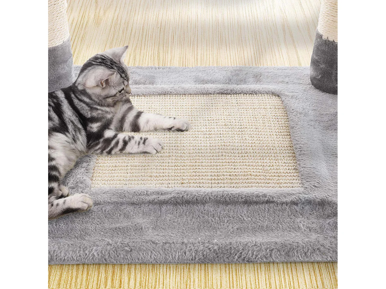 FEANDREA Stable Cat Tree, Play Tower 138 cm, Light Grey PCT60W