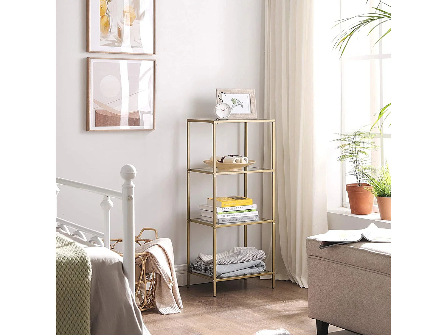 VASAGLE Scaffale per il bagno, scaffale in vetro temperato, contenitore a 4 livelli, robusto, facile da montare, per soggiorno, camera da letto, ufficio, dorato