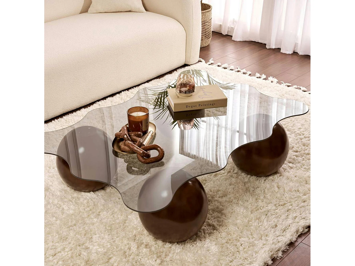 Table basse verre fumé design organique 4 pieds boule KOCHI
