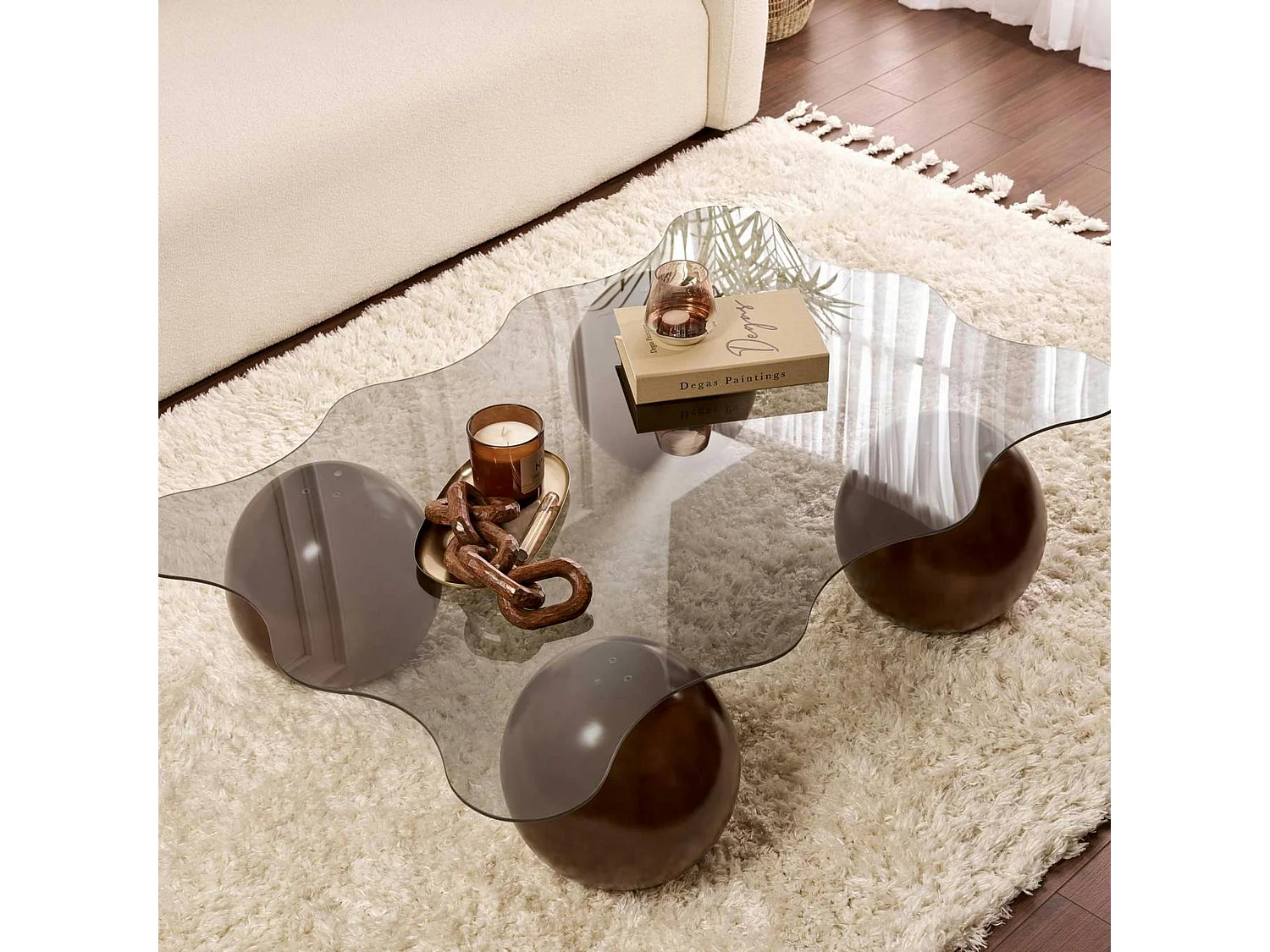 Table basse verre fumé design organique 4 pieds boule KOCHI