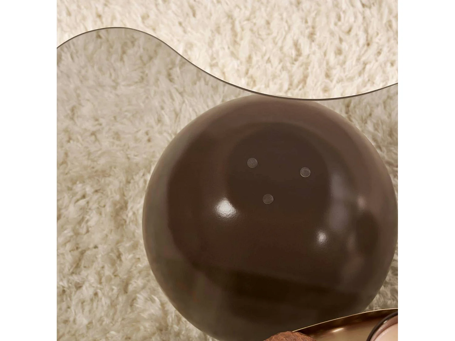 Table basse verre fumé design organique 4 pieds boule KOCHI