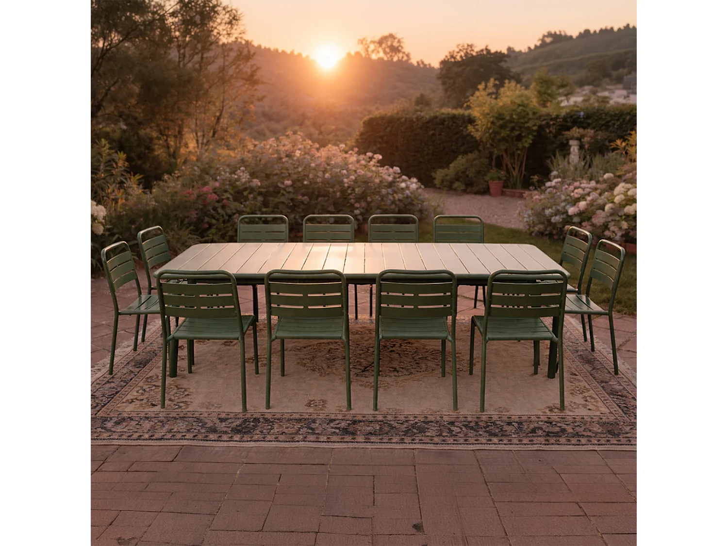 Ensemble table de jardin 234 cm et 10 chaises vert BERGAME
