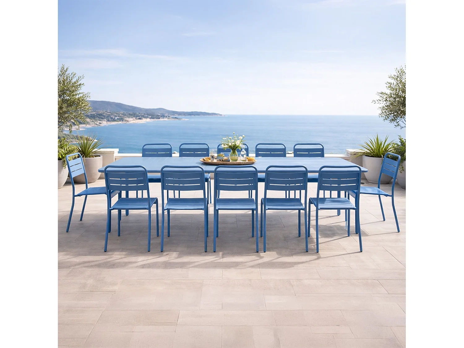 Ensemble table de jardin 234 cm et 10 chaises bleu BERGAME