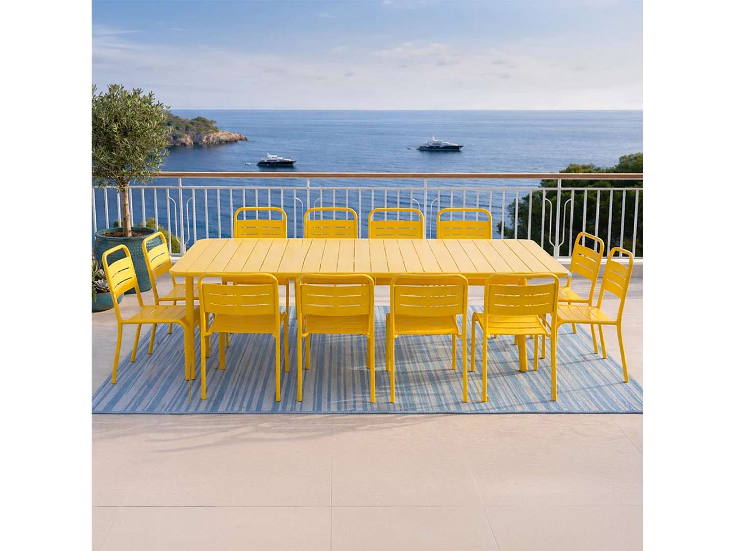 Ensemble table de jardin 234 cm et 10 chaises jaune BERGAME