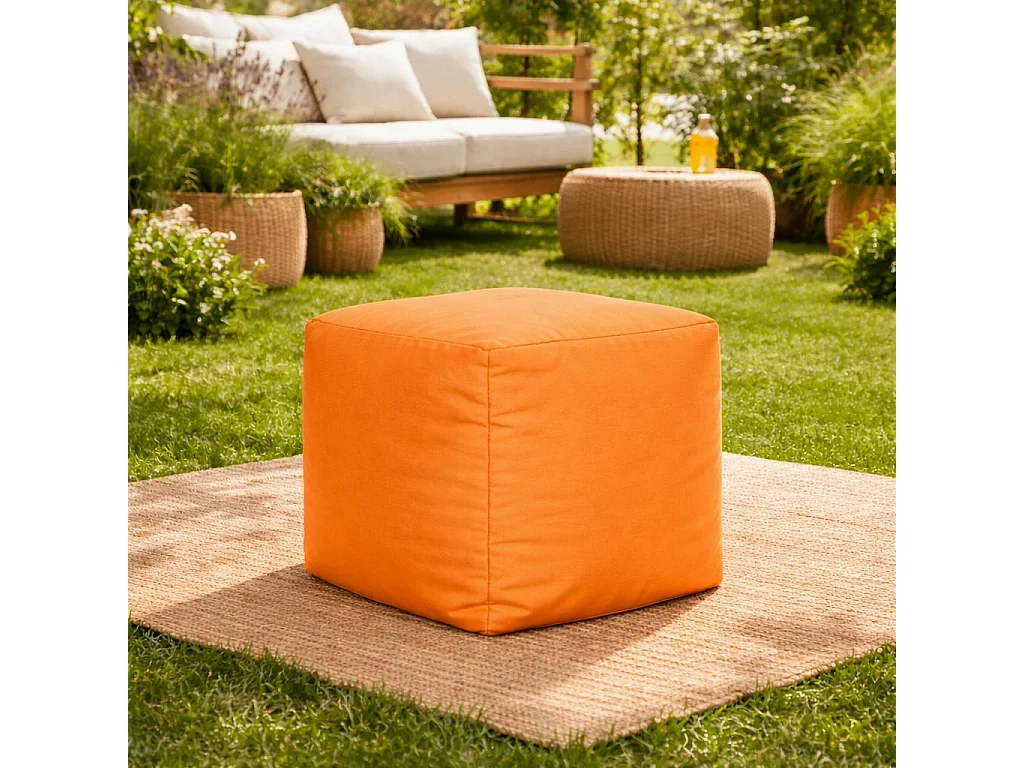 Pouf cube d'extérieur orange ARTA