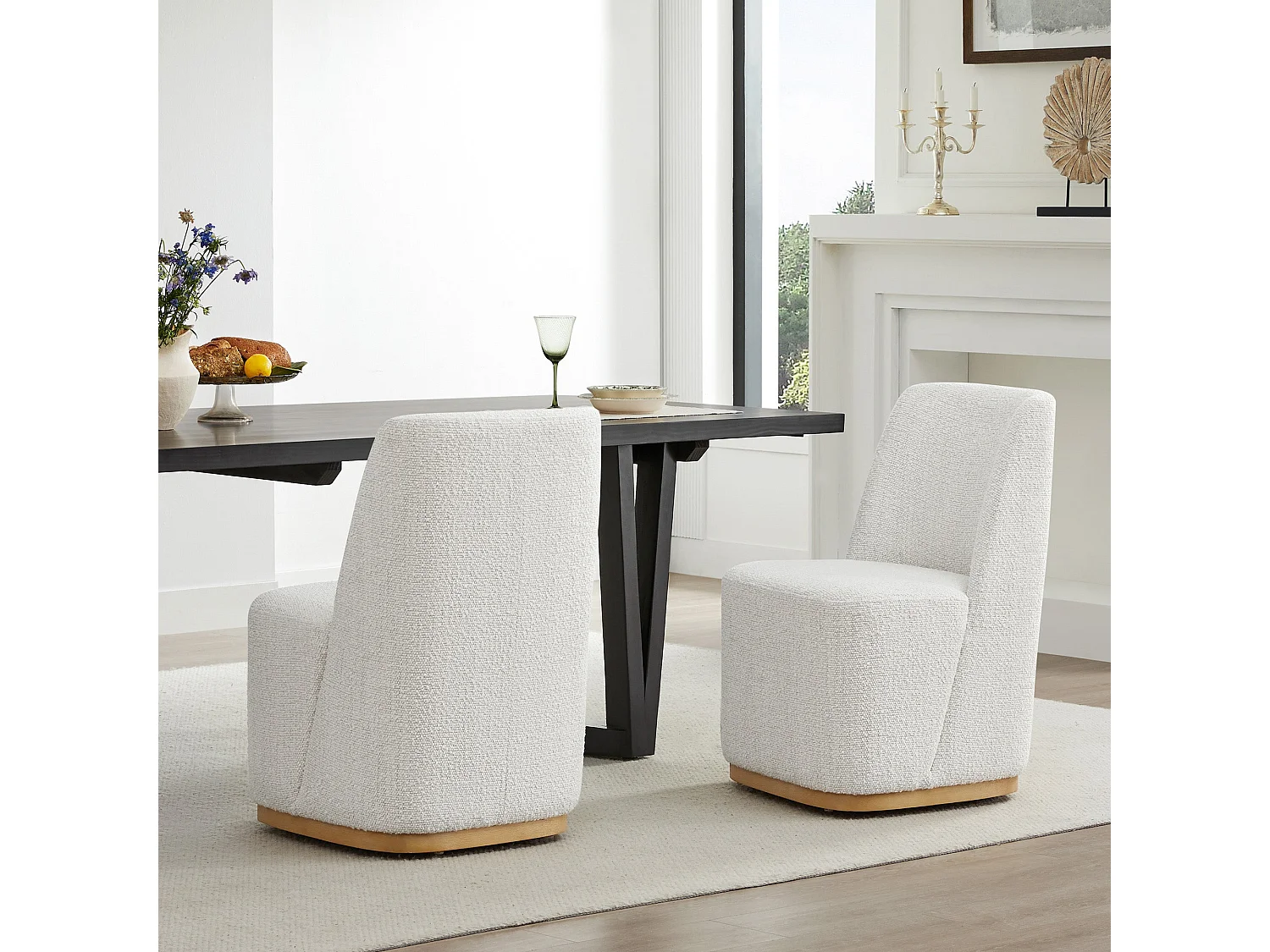 Lot De 4 Chaises De Salle À Manger Rembourrées À Roulettes, En Tissu Certifié FSC, Fausse Angora Pour Salle De Lecture, Salle D'Attente, Cuisine-Blanc
