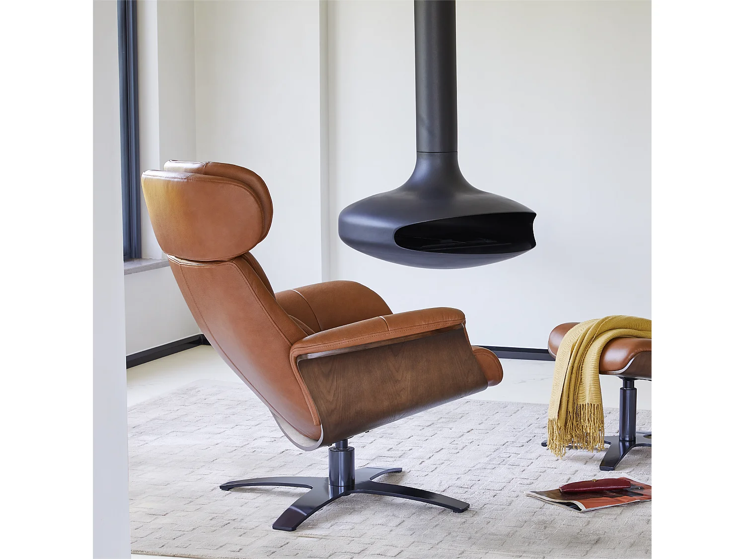 Fauteuil inclinable pivotant CHITA en cuir véritable, appui-tête et assise réglables, pour Salon – Selle-Marron