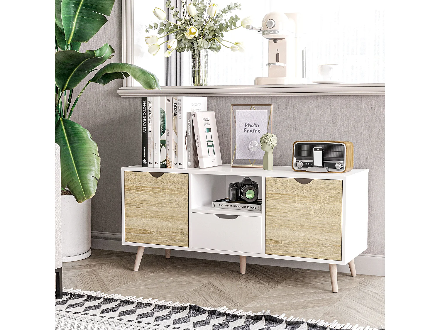 Meuble TV moderne pour téléviseur jusqu'à 50 pouces avec tiroir, étagère ouverte et 2 placards, pieds en pin massif (5 pieds), 110 x 40 x 50 cm, blanc et bois.