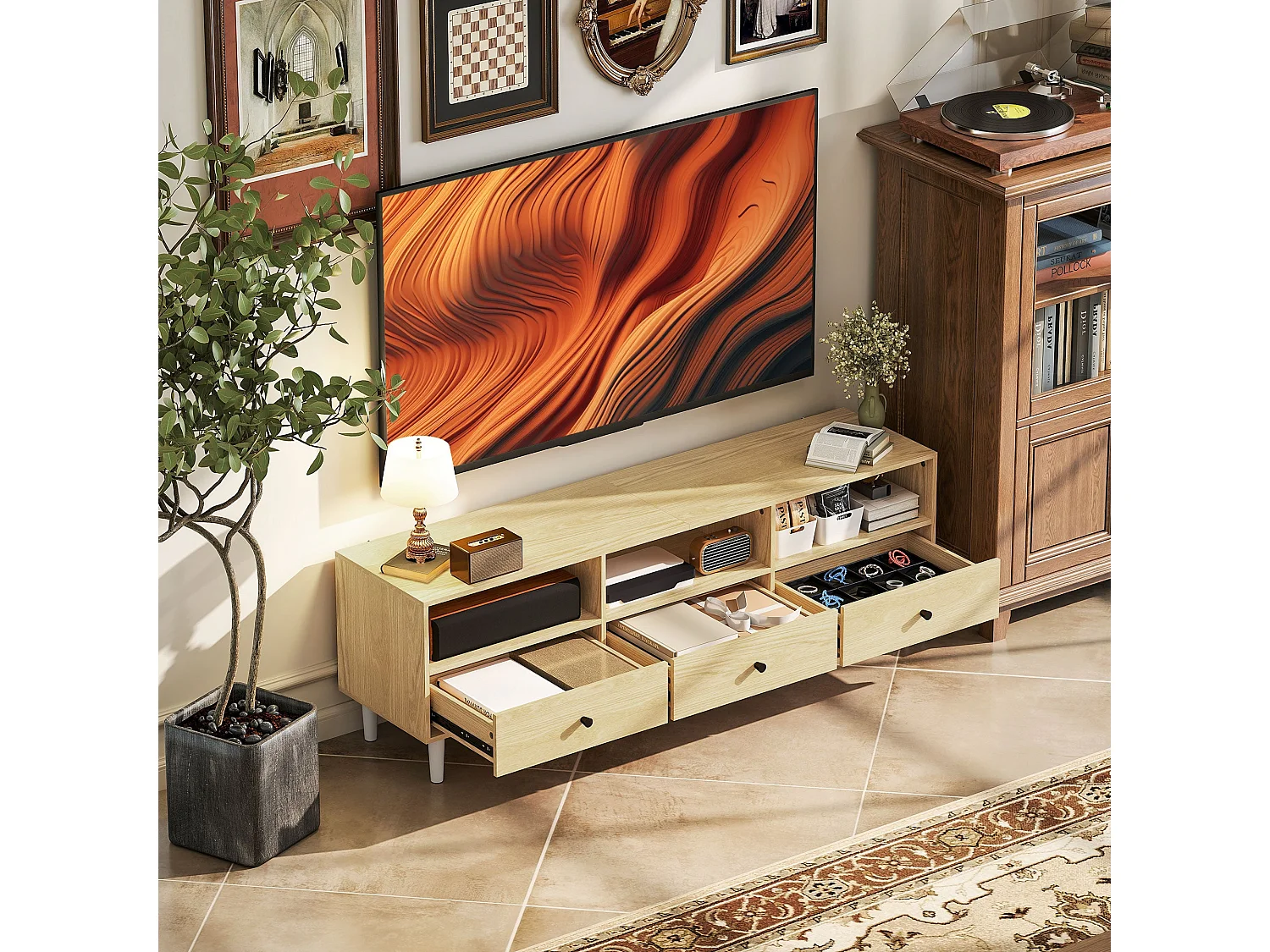 Meuble TV pour jusqu'à 75" avec 3 tiroirs, 3 étagères ouvertes et passe-câbles, 140 x 34 x 45 cm, bois naturel