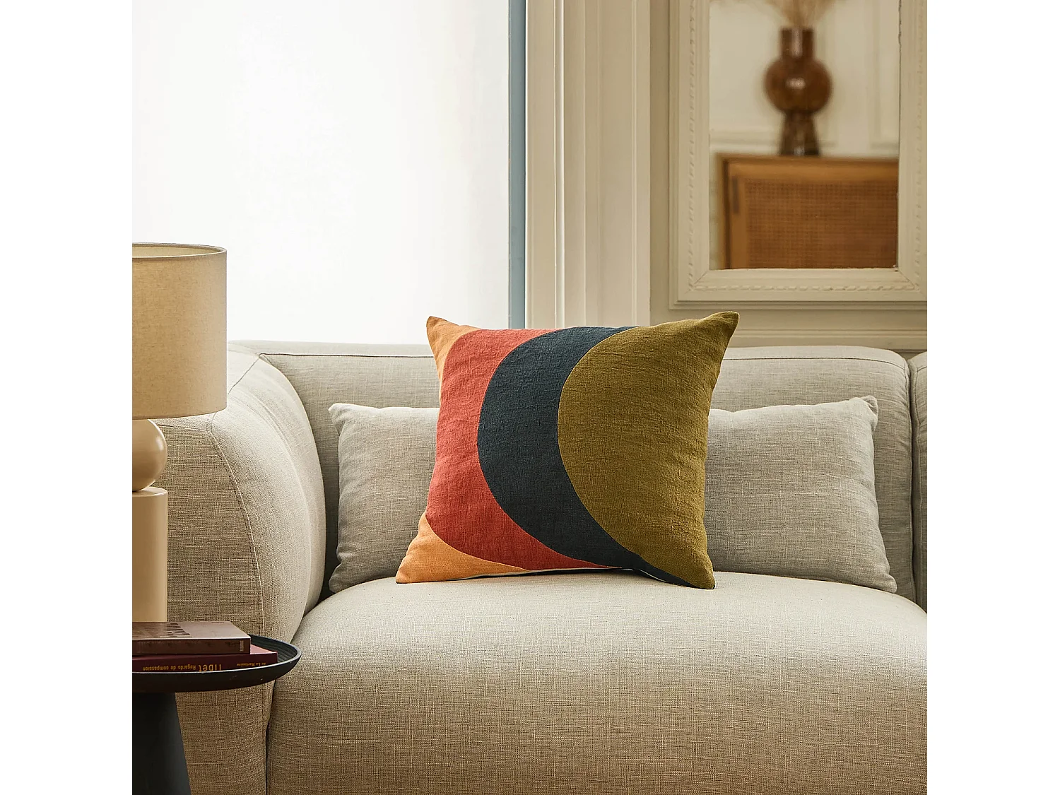 Coussin en lin et coton - 45 x 45 cm - Bronze, bleu et rose - Design by Floriane Jacques