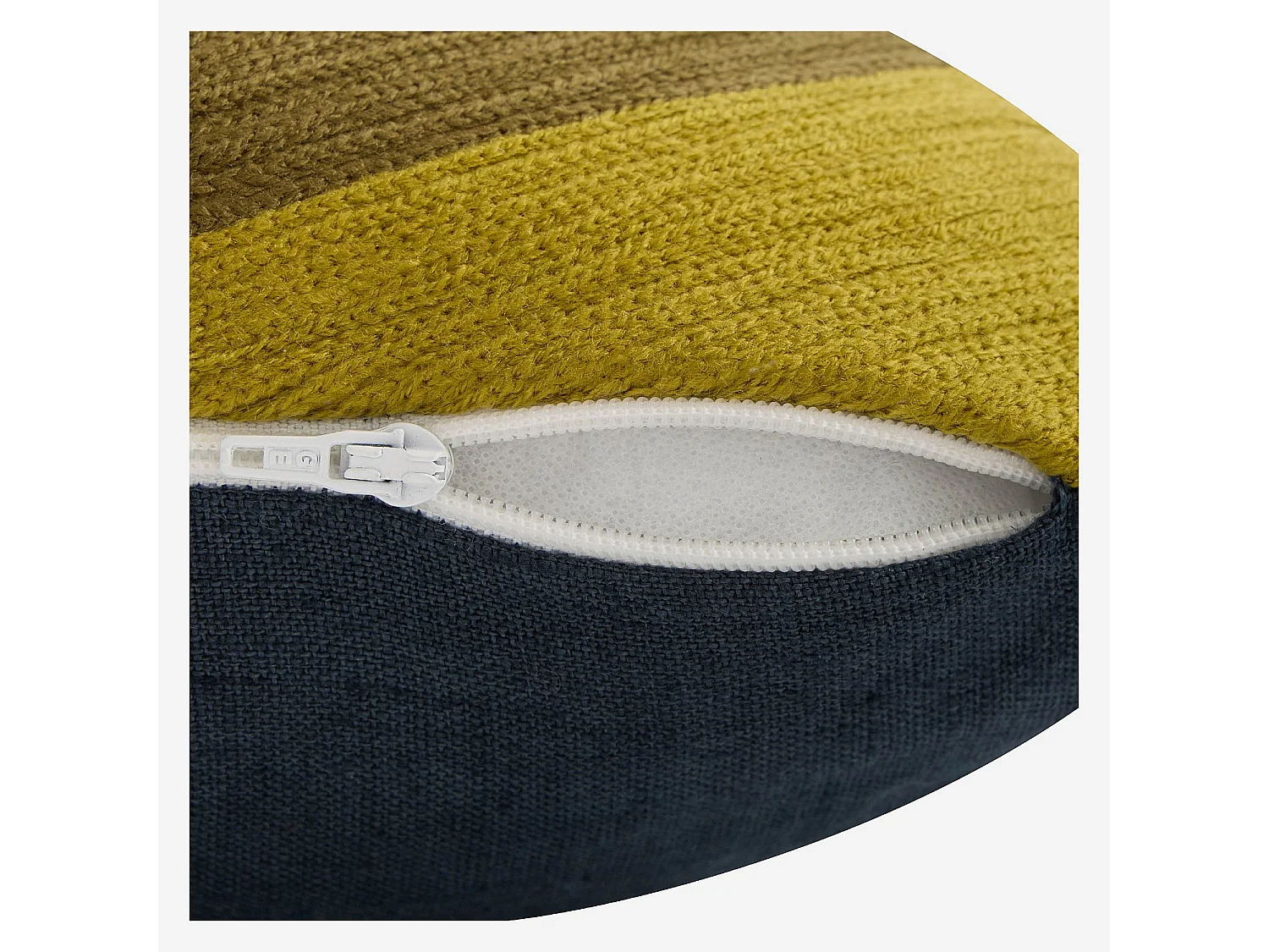 Coussin en lin et coton - 30 x 50 cm - Bronze, bleu et rose - Design by Floriane Jacques