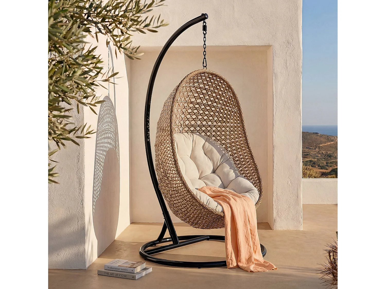 Fauteuil suspendu de jardin en résine tressée et métal noir - Moka