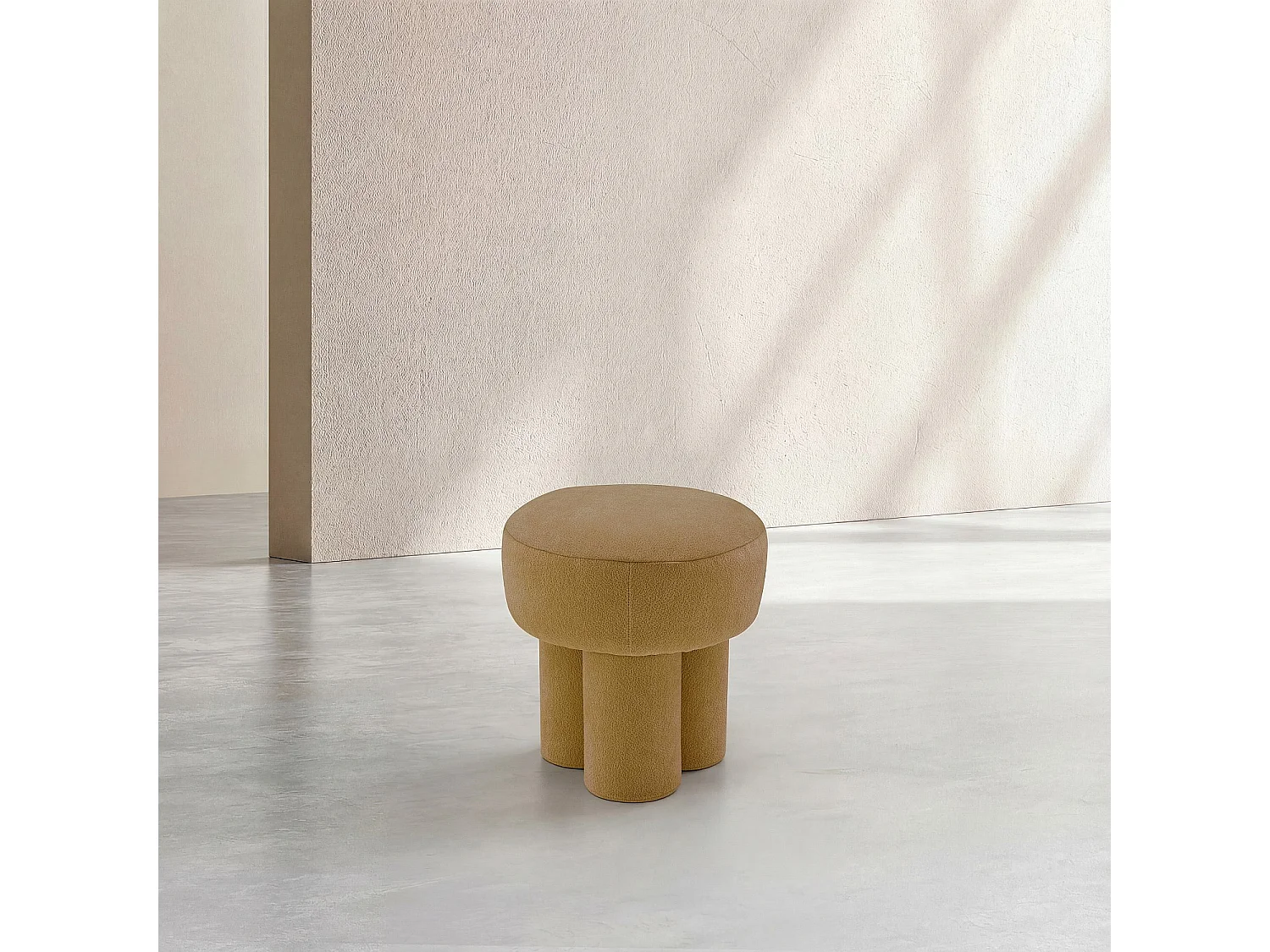 Petit pouf en tissu velours texturé - Ocre