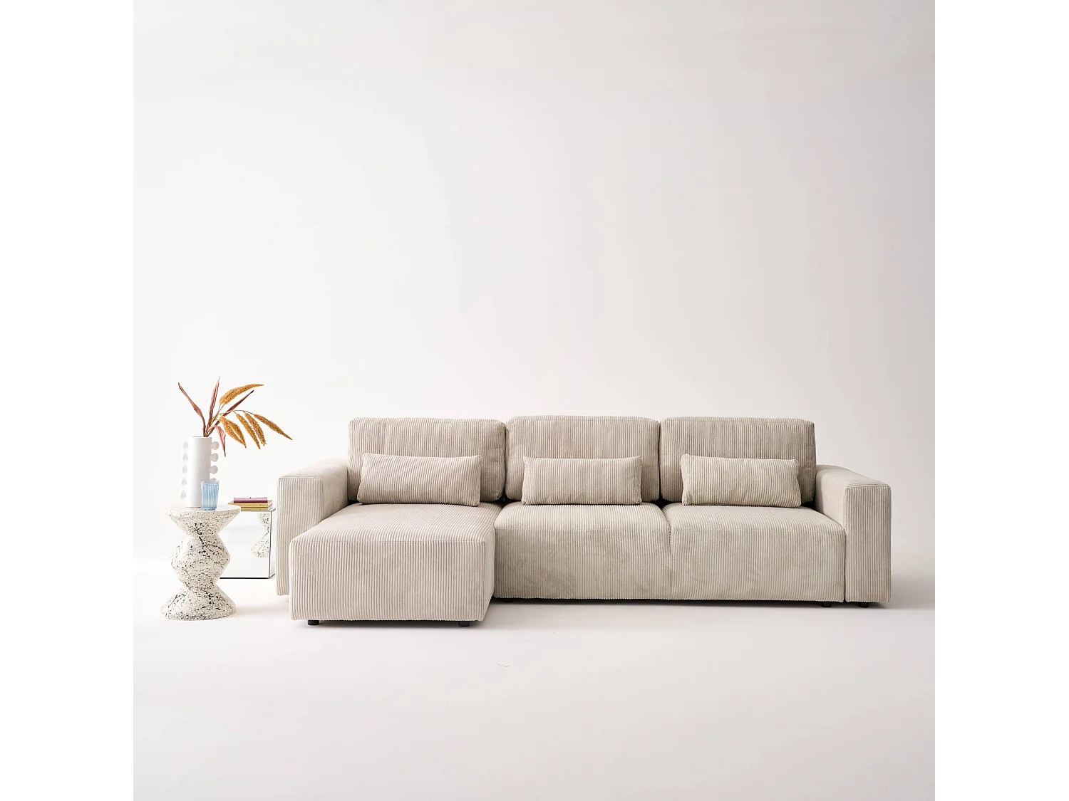 Canapé d'angle convertible réversible 5 places velours côtelé greige avec coffre de rangement - Theo