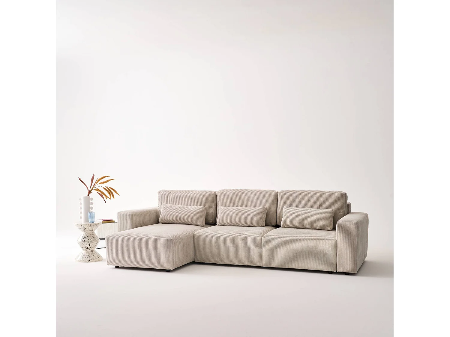 Canapé d'angle convertible réversible 5 places velours côtelé greige avec coffre de rangement - Theo