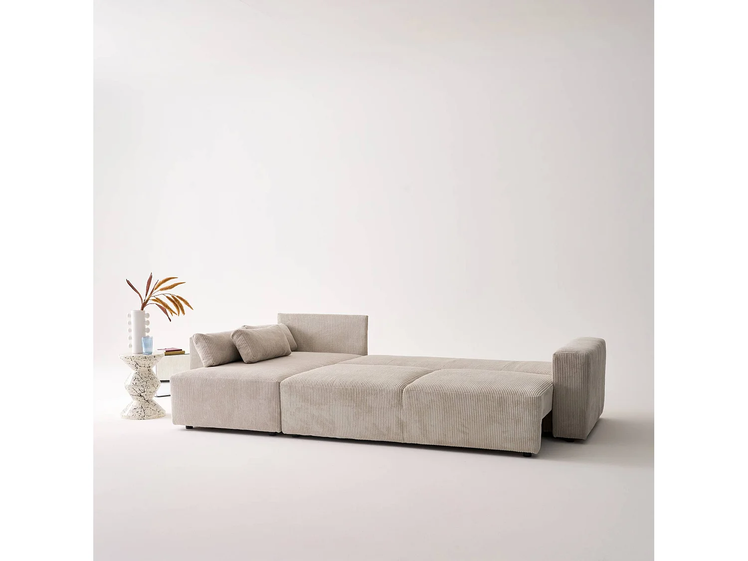 Canapé d'angle convertible réversible 5 places velours côtelé greige avec coffre de rangement - Theo