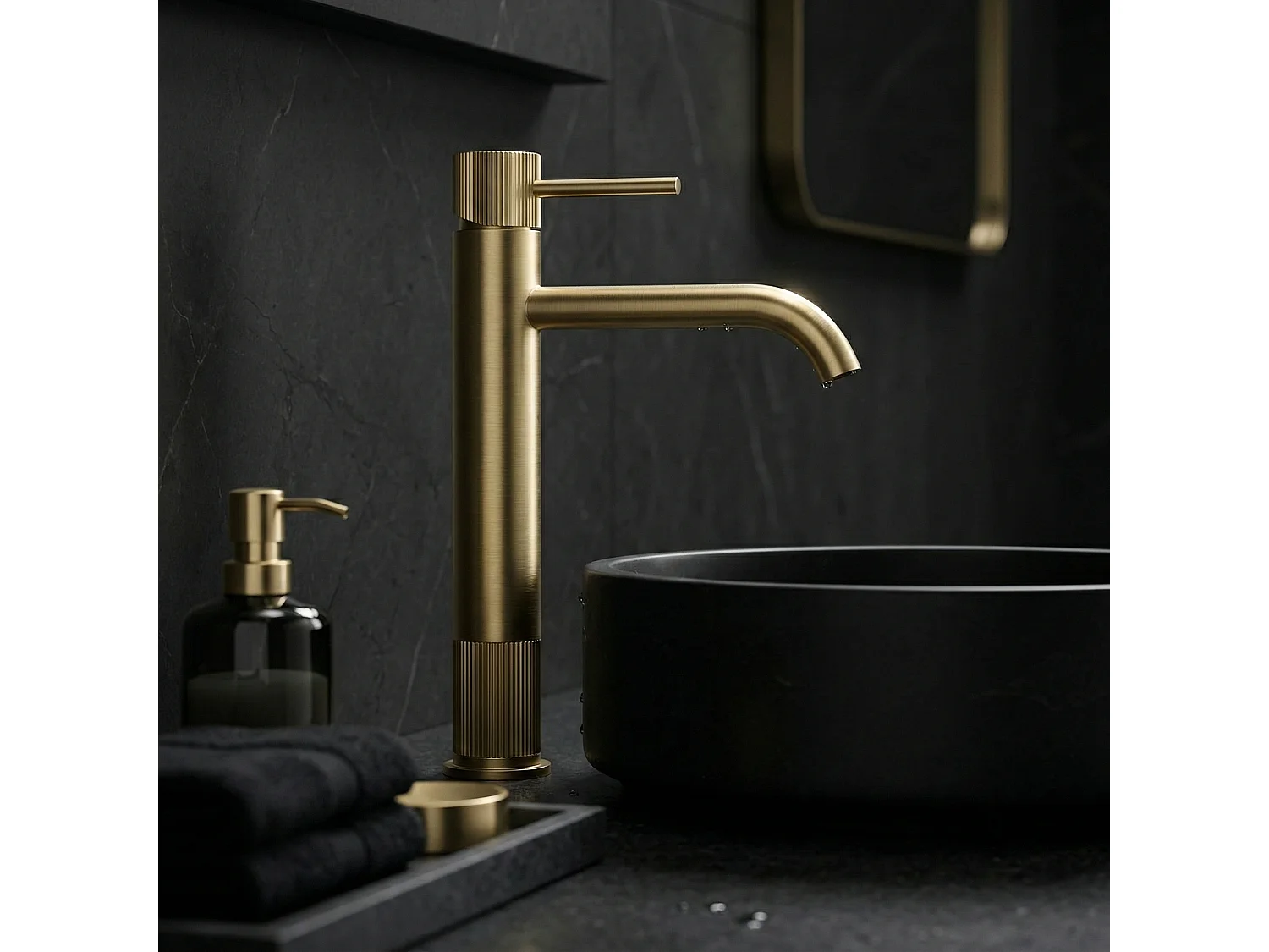 Robinet De Lavabo Rea Lungo Stripe High Brush Gold