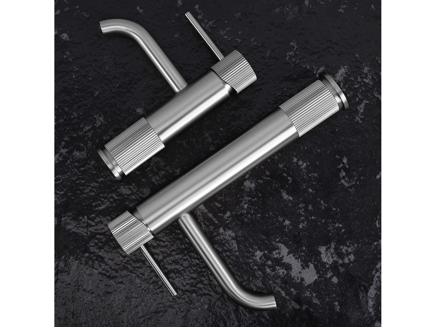 Robinet De Lavabo Rea Lungo Stripe Brush Steel