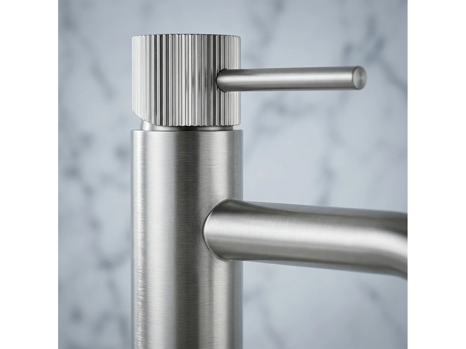 Robinet De Lavabo Rea Lungo Stripe Brush Steel