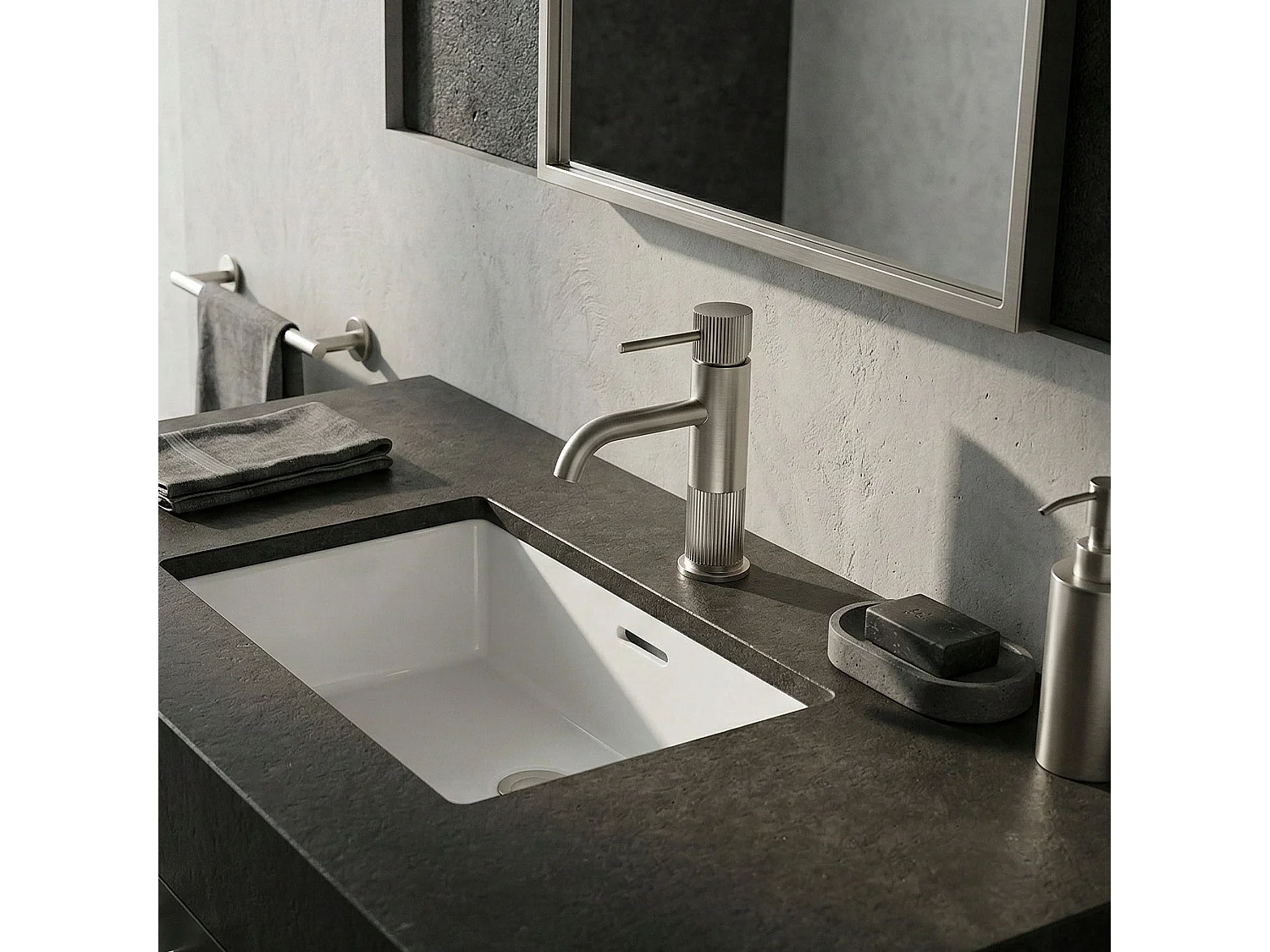 Robinet De Lavabo Rea Lungo Stripe Brush Steel