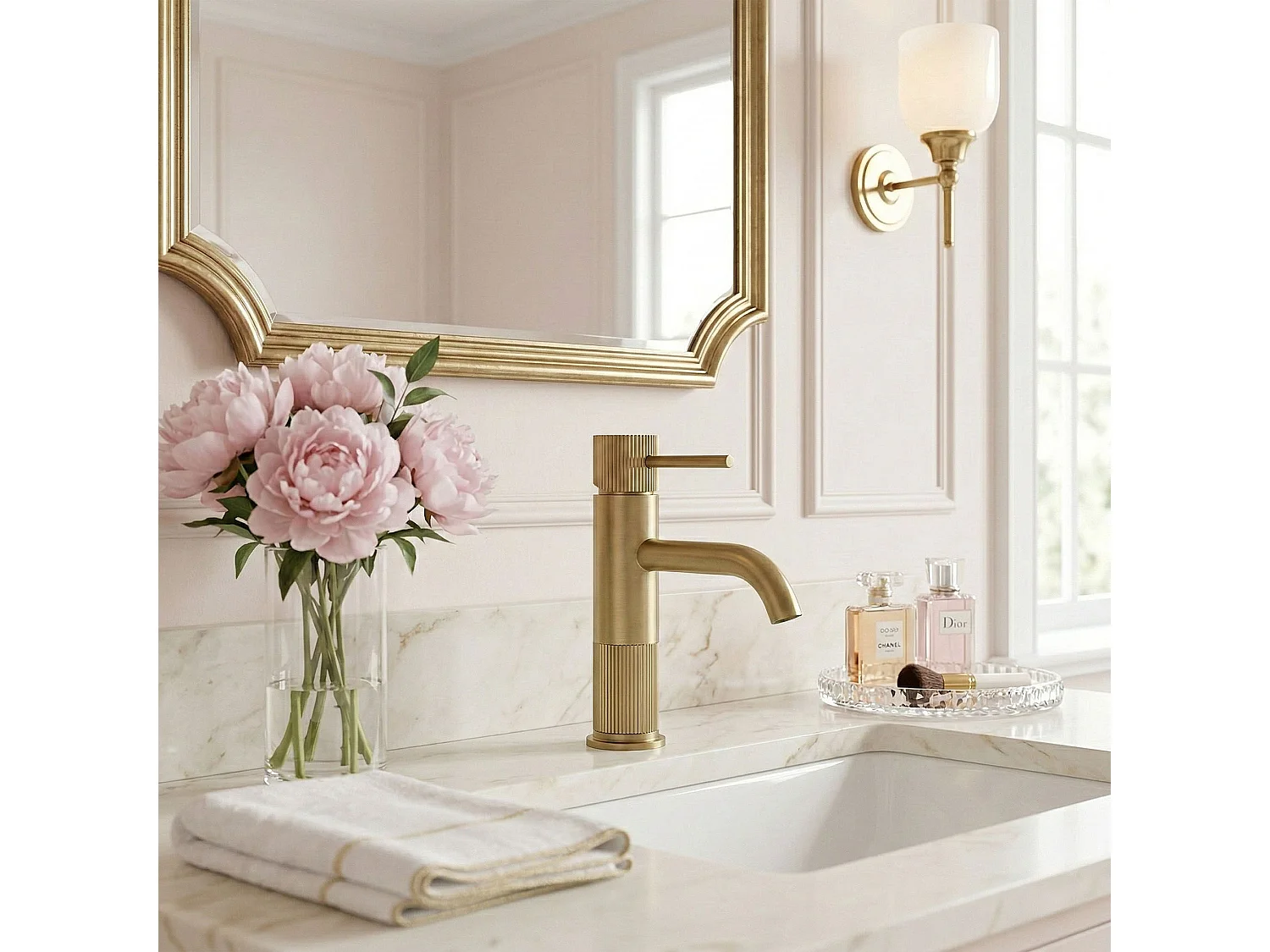 Robinet De Lavabo Rea Lungo Stripe Brush Gold
