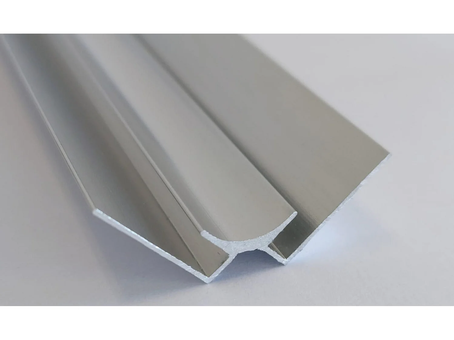 Profil d’angle intérieur aluminium 12 mm finition premium - 280 cm