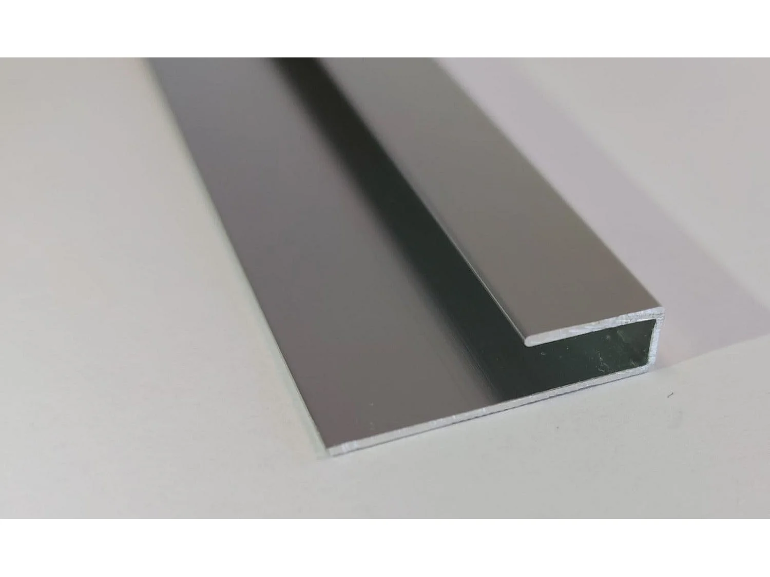 Profil de finition aluminium 10 mm, 280 cm - noir, silver, gold