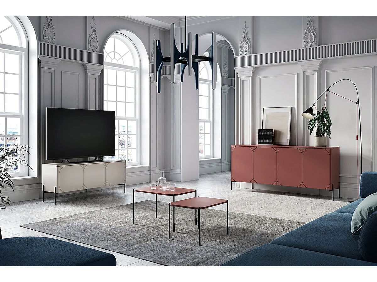 Table basse rectangulaire avec pieds en métal