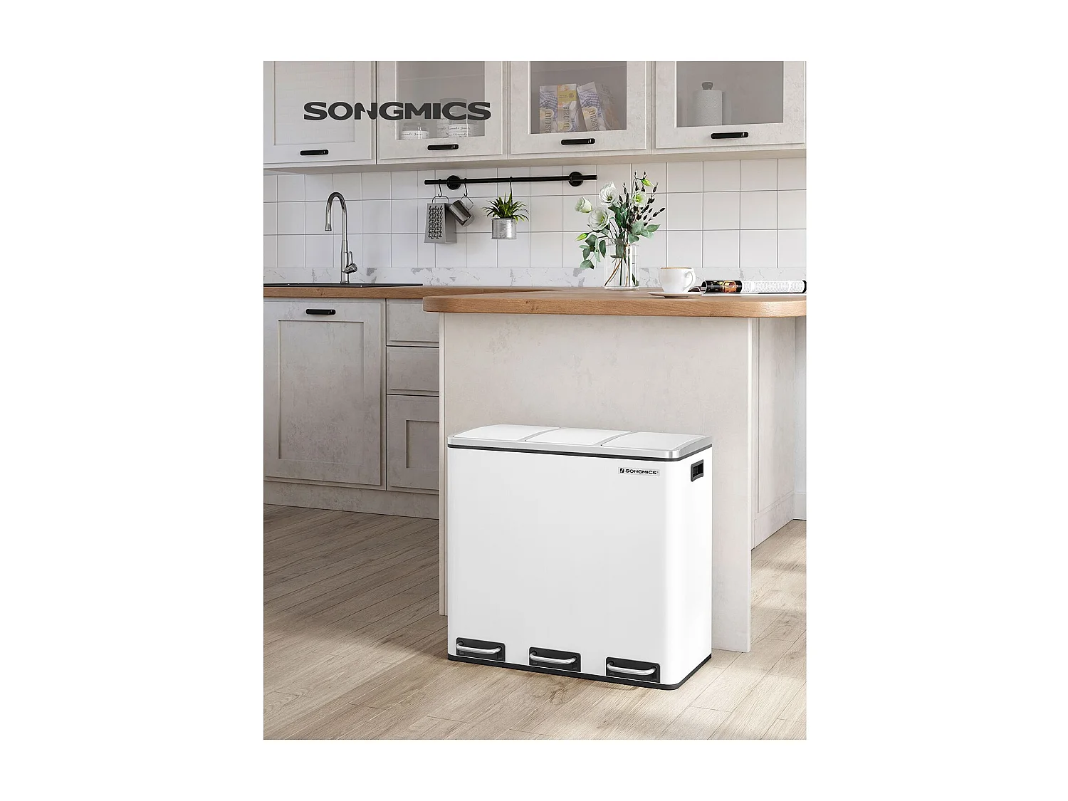 SONGMICS Genbrugsspand, 3 x 18 L tredobbelt køkkenspand, pedalspand med 3 rum og soft-close-låg, indvendige plastspande og håndtag, hvid LTB54WT