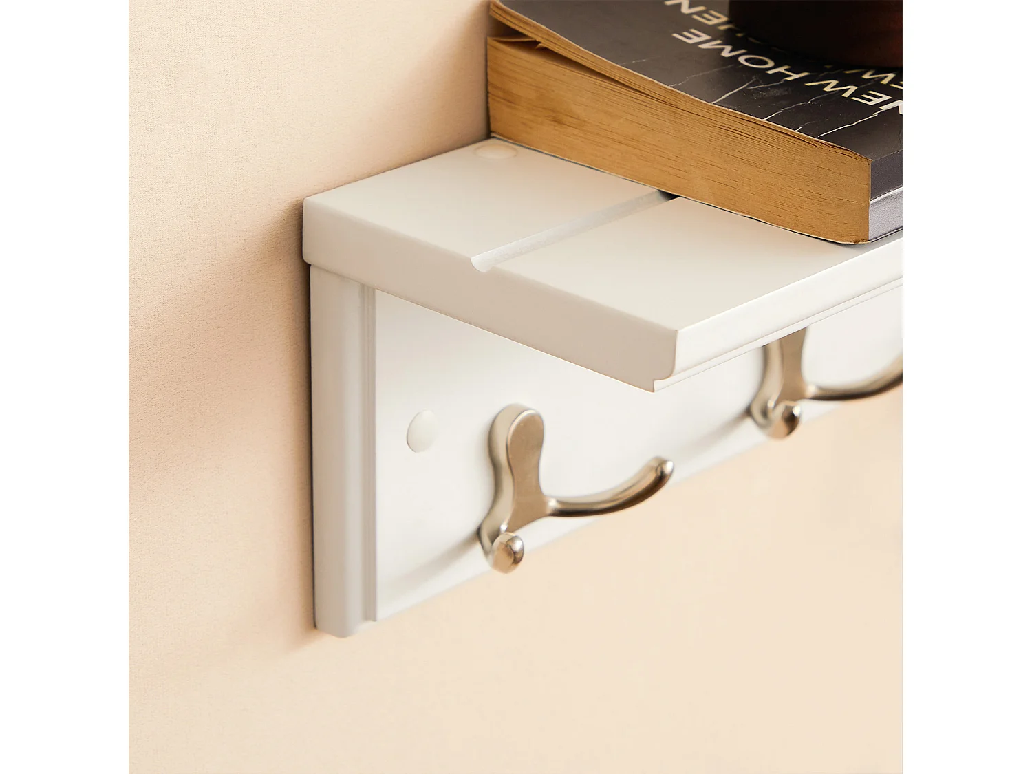 Wandgarderobe mit Regal weiß