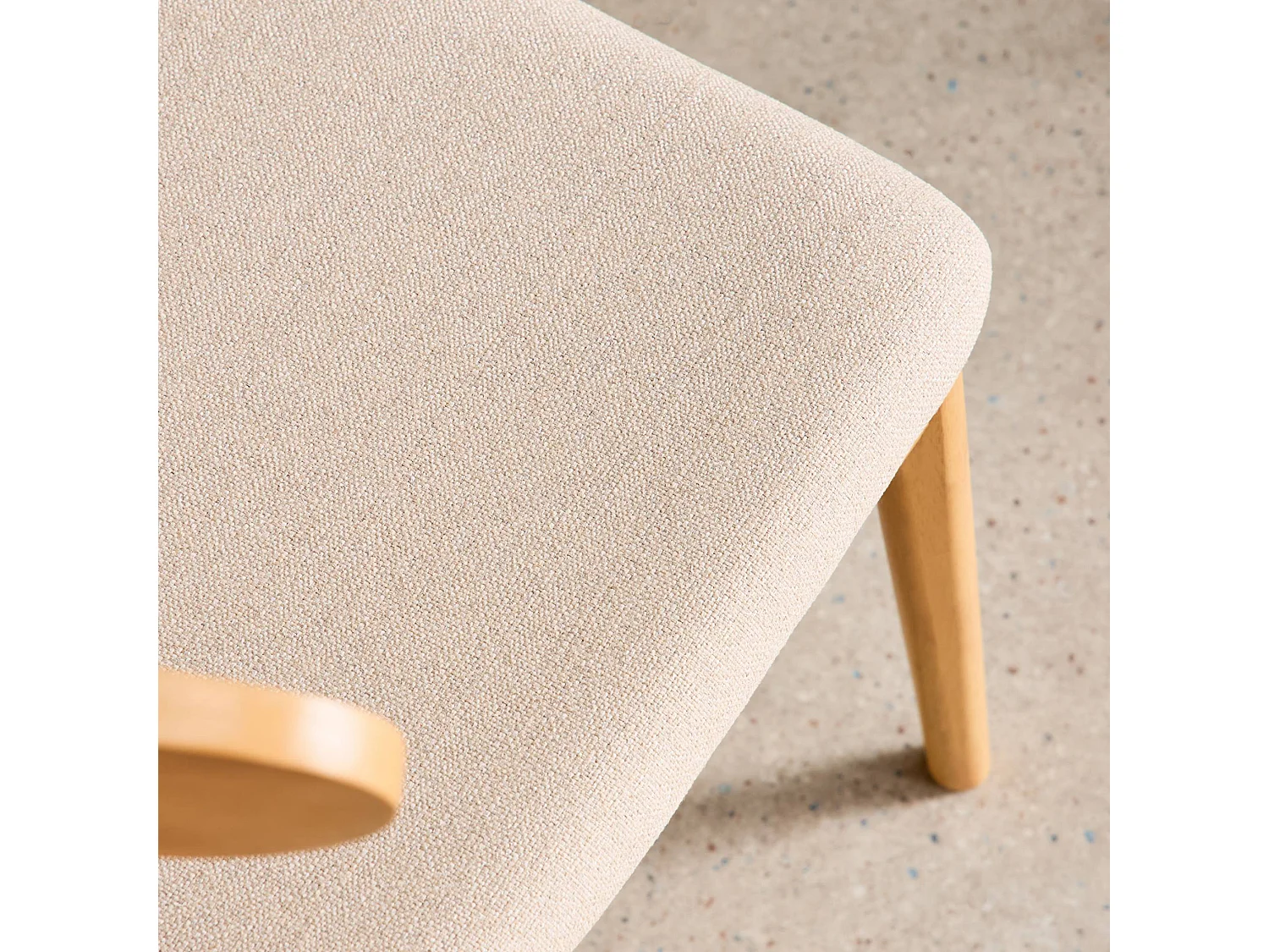 Lot de 2 chaises vintage bois d'hévéa naturel et tissu beige - Aria