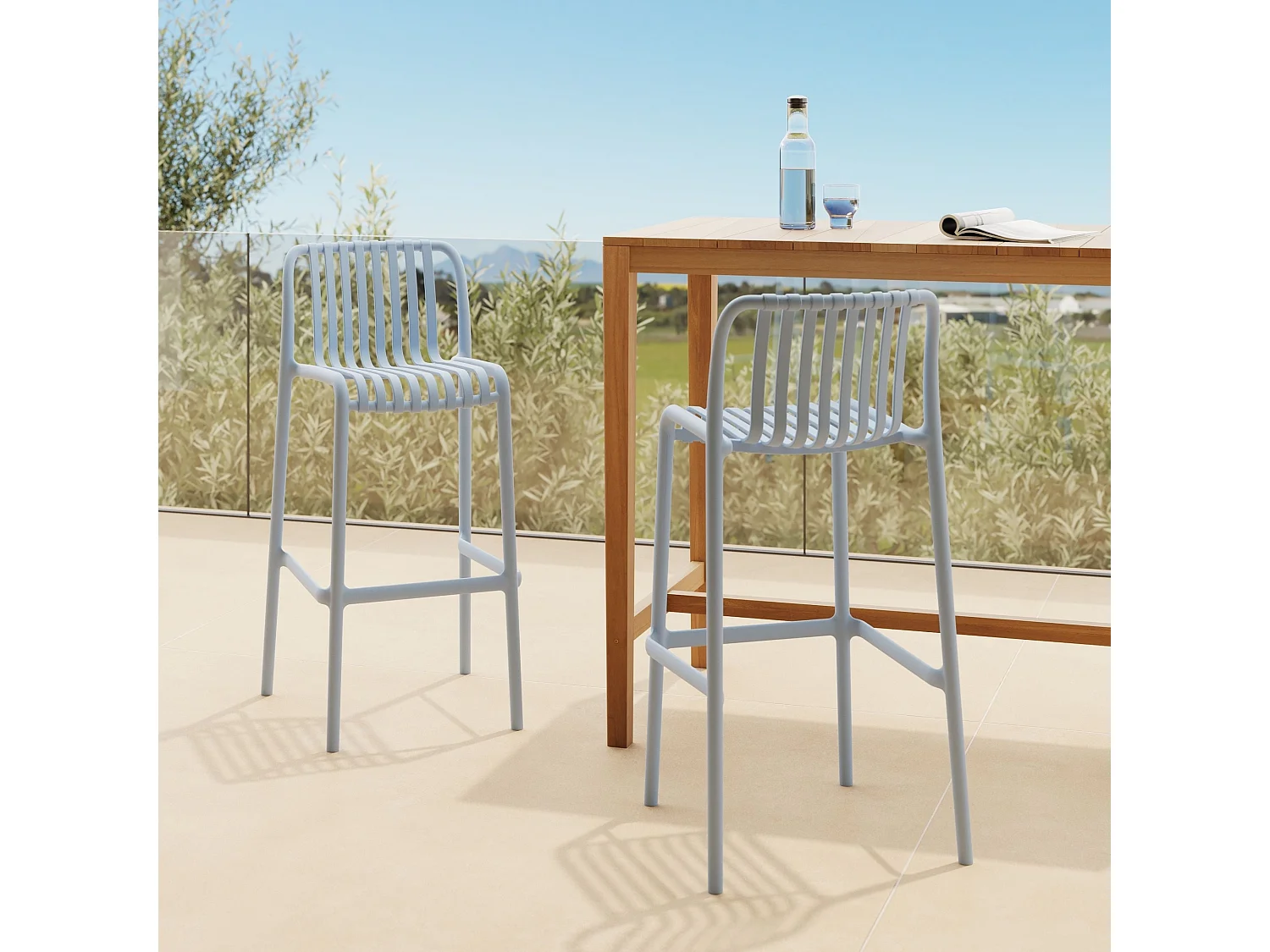 Lot de 2 chaises de bar de jardin 76 cm en plastique bleu pastel - Duli